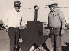 Perry Patronelli, head cook, and Larry Gomez builder